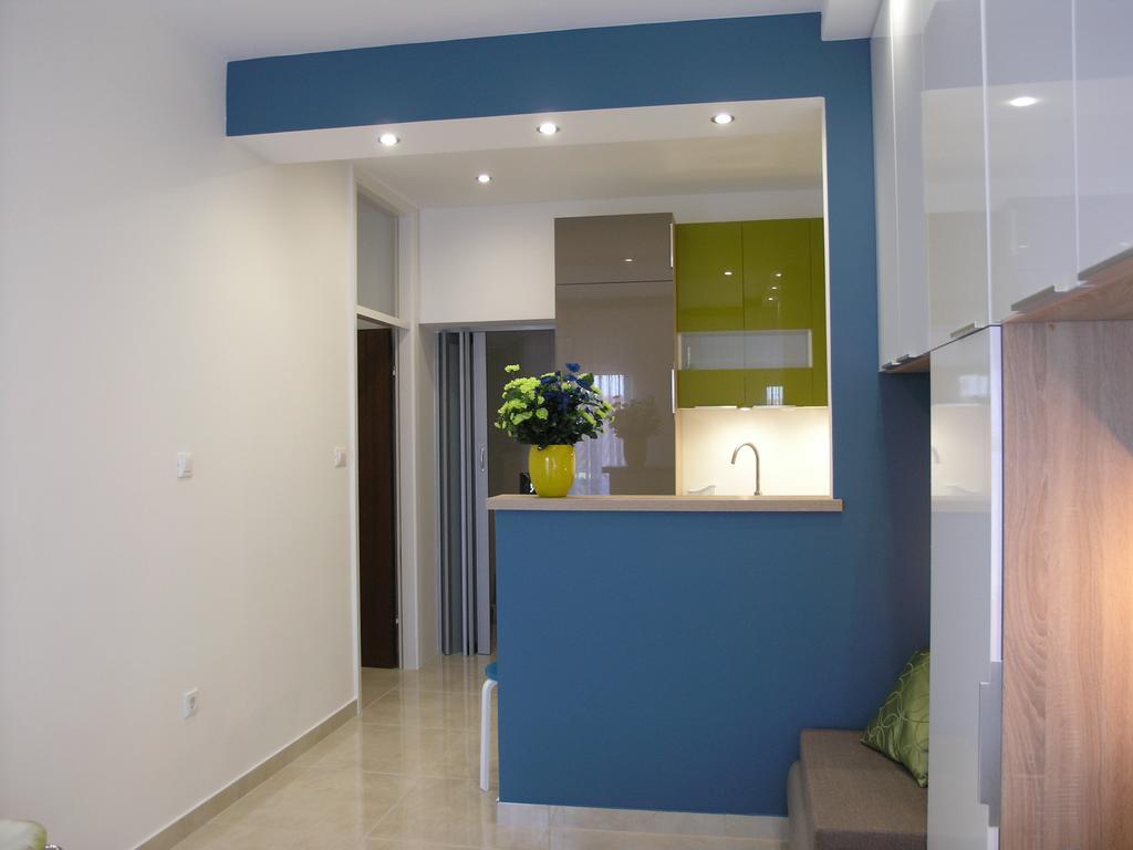 Apartments Dobrila Podgora Exterior foto