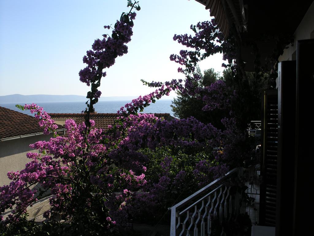 Apartments Dobrila Podgora Exterior foto